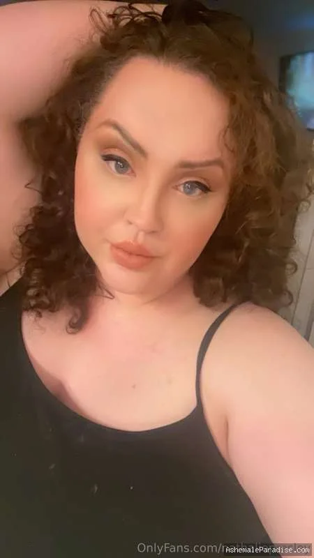 Nathalie Presley — Nathalie Presley — 27 fotos — OnlyFans Photos