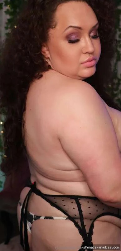 Nathalie Presley — Nathalie Presley — 27 fotos — OnlyFans Photos