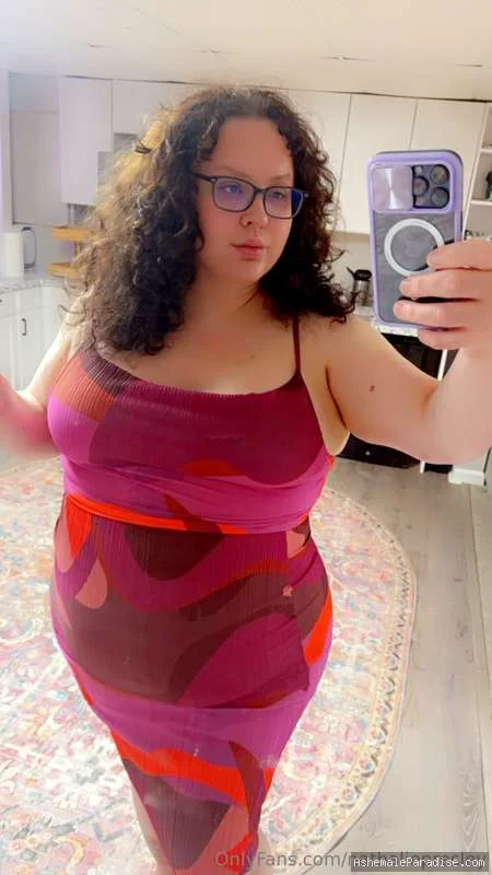Nathalie Presley — Nathalie Presley — 27 fotos — OnlyFans Photos