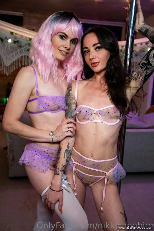 Nikki Sapphire — Nikki Sapphire — 34 fotos — OnlyFans Photos