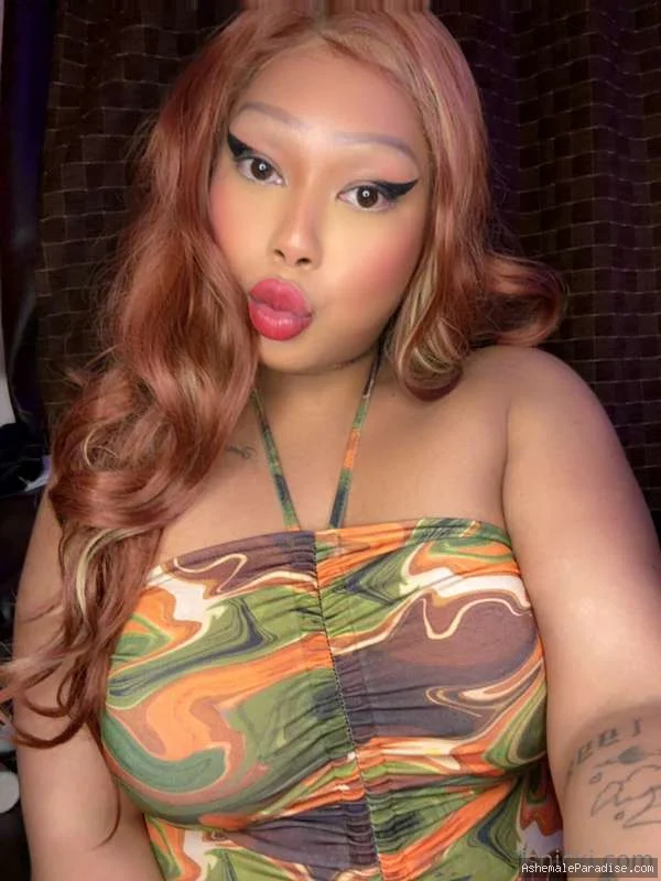 Nikkie Star — Nikkie Star — 12 fotos — OnlyFans Photos