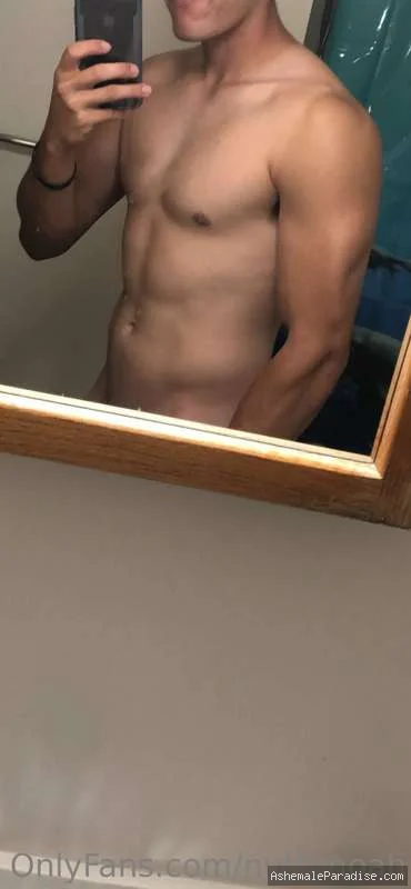 Nutty — Nutty — 7 fotos — OnlyFans Photos