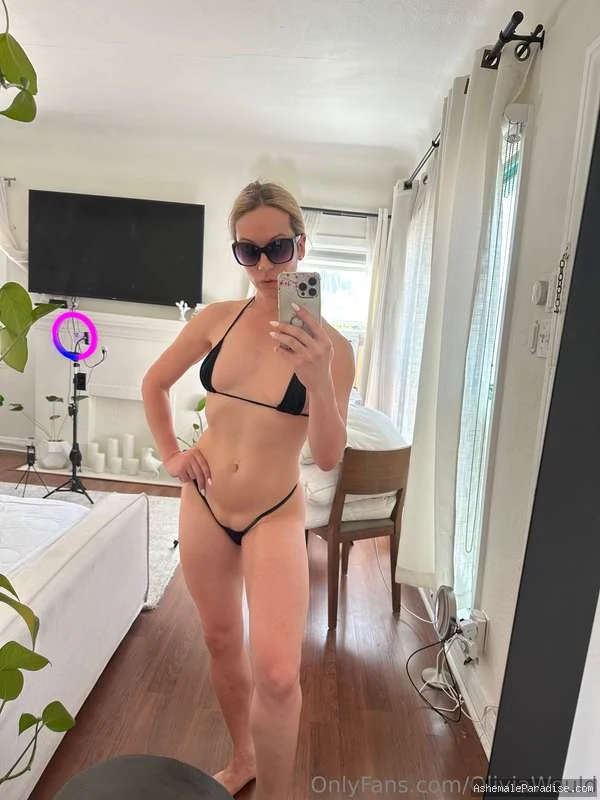 Olivia Would — Olivia Would — 31 fotos — OnlyFans Photos