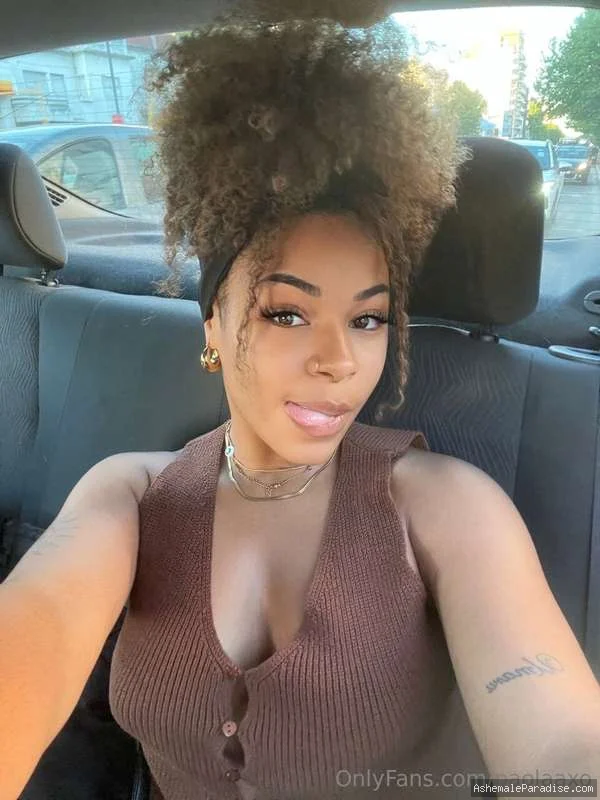 Paola A — Paola A — 15 fotos — OnlyFans Photos