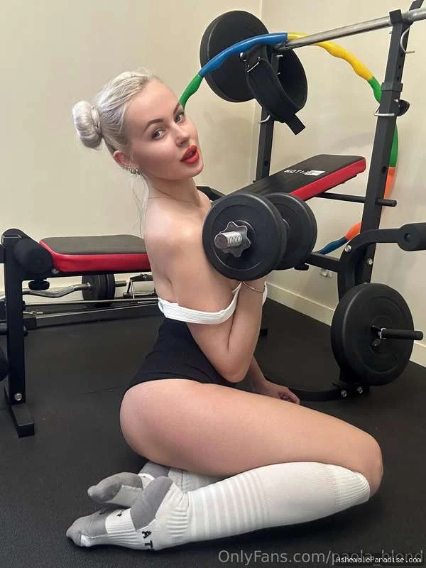 Paola B — Paola B — 35 fotos — OnlyFans Photos