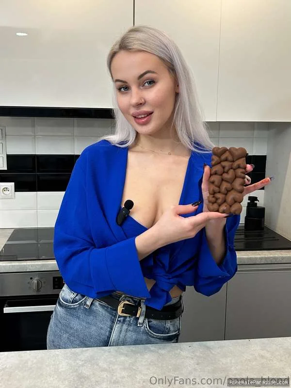 Paola B — Paola B — 35 fotos — OnlyFans Photos
