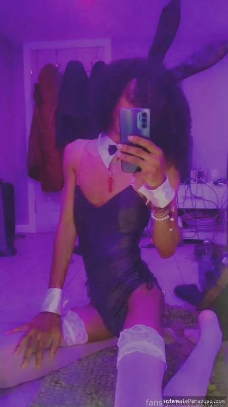 Peemai — Peemai — 35 fotos — OnlyFans Photos
