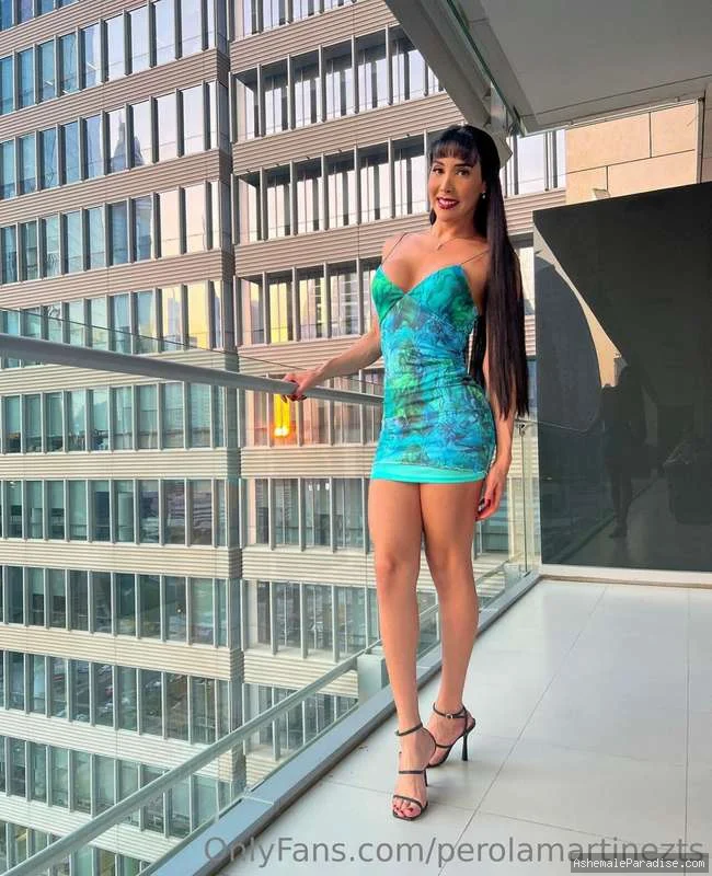 Perola Martinez — Perola Martinez — 35 fotos — OnlyFans Photos