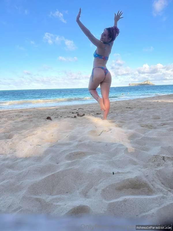 Petite Goddess — Petite Goddess — 31 fotos — OnlyFans Photos