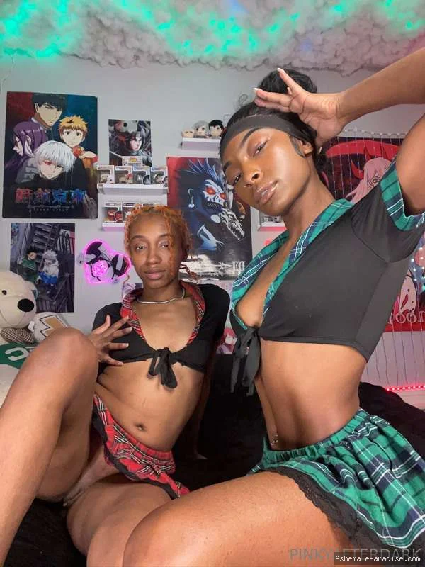 Pinky A — Pinky A — 34 fotos — OnlyFans Photos