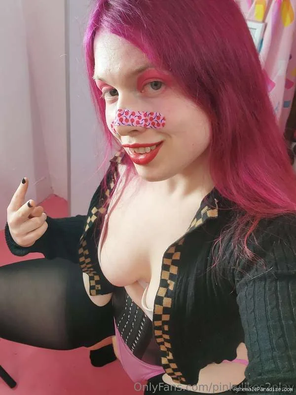 PinkyLikes2Play — PinkyLikes2Play — 31 fotos — OnlyFans Photos