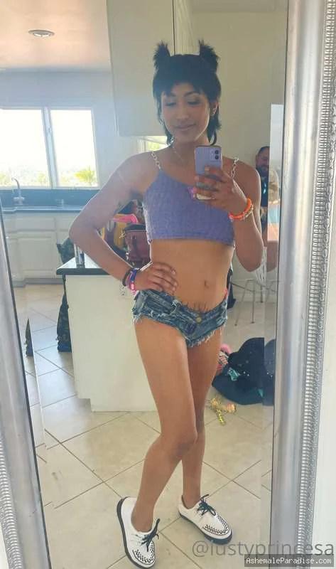 Pixi Lust — Pixi Lust — 32 fotos — OnlyFans Photos