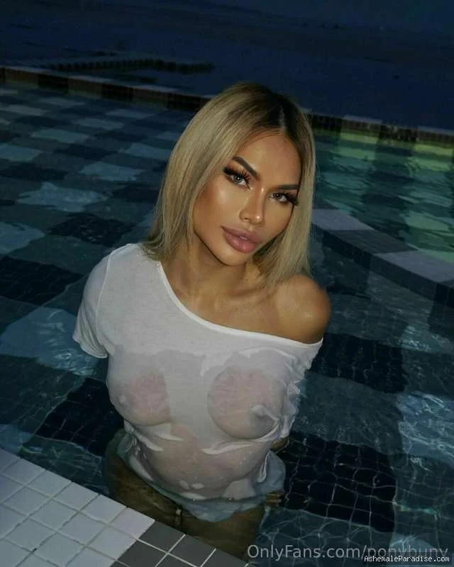Ponybuny — Ponybuny — 34 fotos — OnlyFans Photos