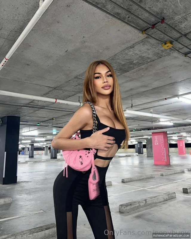 Ponybuny — Ponybuny — 34 fotos — OnlyFans Photos