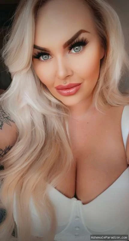 Porsche — Porsche — 32 fotos — OnlyFans Photos