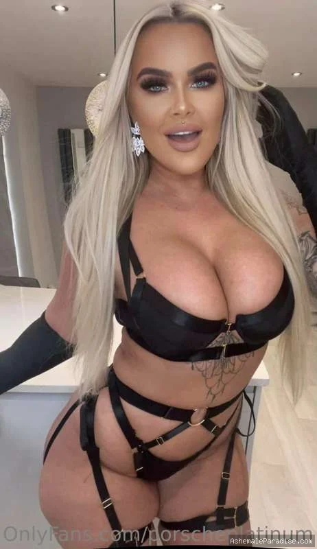 Porsche — Porsche — 32 fotos — OnlyFans Photos