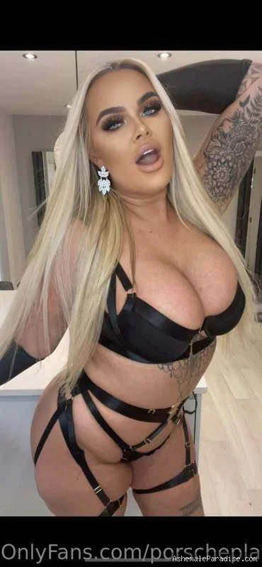 Porsche — Porsche — 32 fotos — OnlyFans Photos