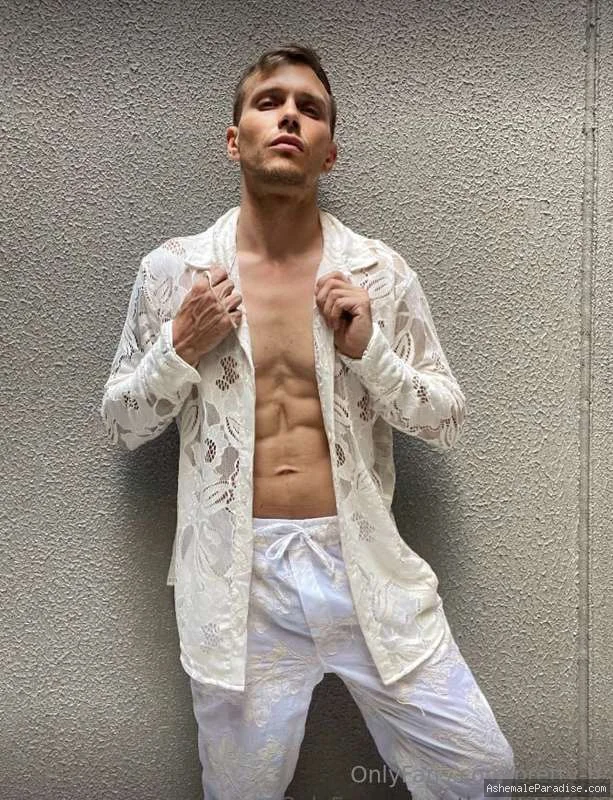 prettyboi2000x — 27 fotos