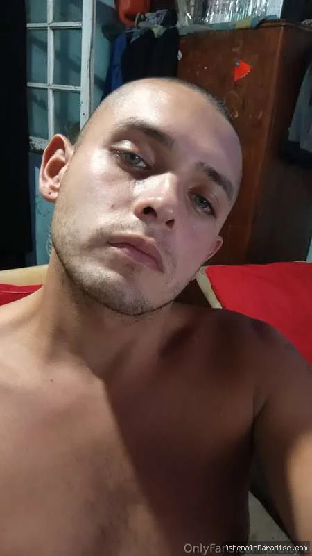 prettyboi2000x — 27 fotos