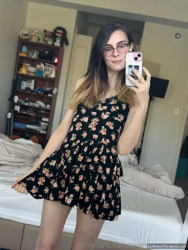 Princess Emmy — Princess Emmy — 34 fotos — OnlyFans Photos