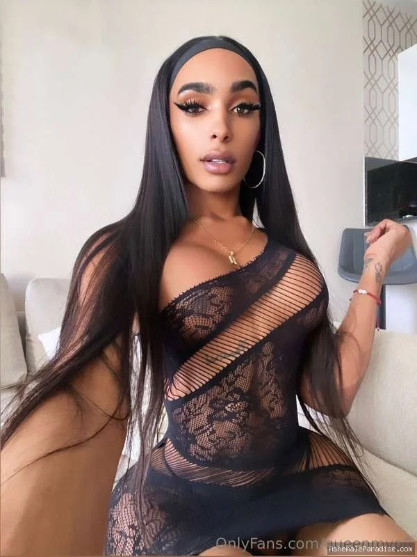 Queen Mvp — Queen Mvp — 19 fotos
