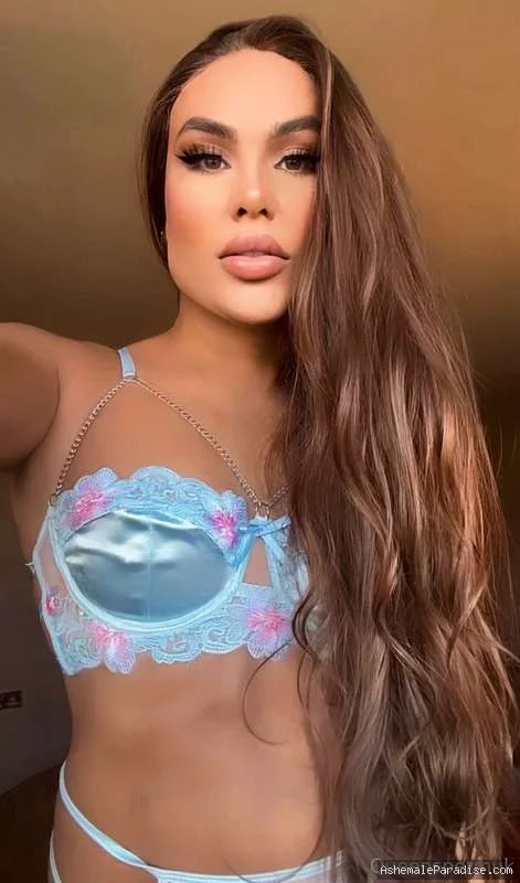 Queen Sperm Byanka — Queen Sperm Byanka — 33 fotos — OnlyFans Photos