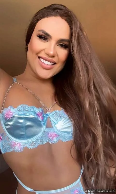 Queen Sperm Byanka — Queen Sperm Byanka — 33 fotos — OnlyFans Photos