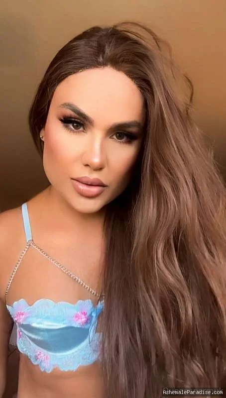 Queen Sperm Byanka — Queen Sperm Byanka — 33 fotos — OnlyFans Photos