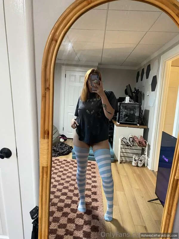 Quinnn — Quinnn — 35 fotos — OnlyFans Photos