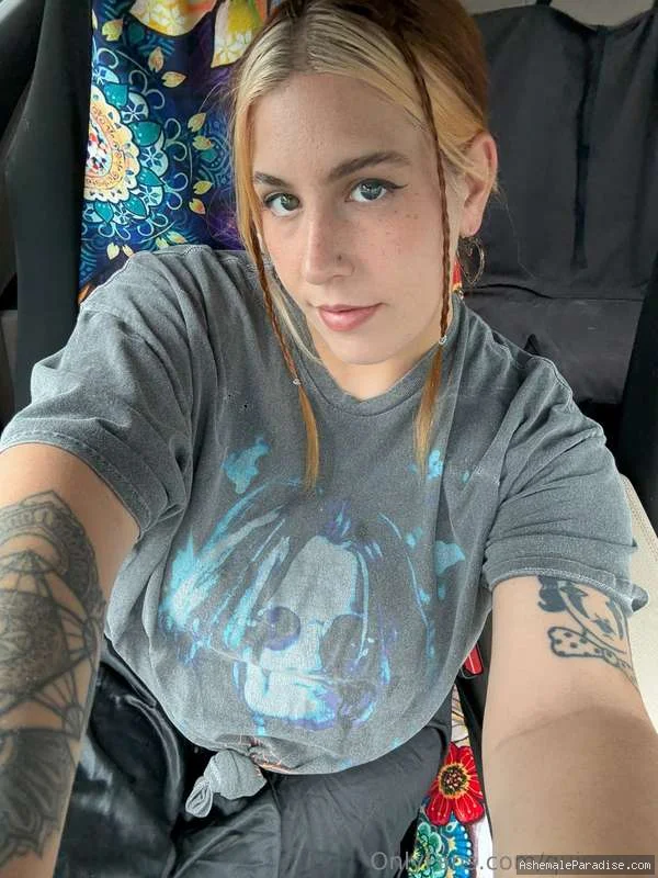 Quinnn — Quinnn — 35 fotos — OnlyFans Photos