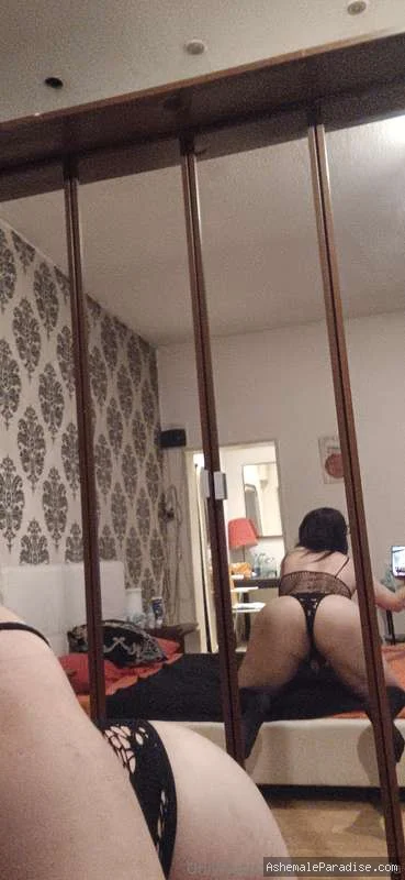 Rabeche Rayalla — Rabeche Rayalla — 35 fotos — OnlyFans Photos