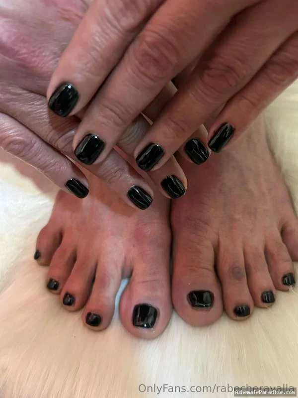 Rabeche Rayalla — Rabeche Rayalla — 35 fotos — OnlyFans Photos