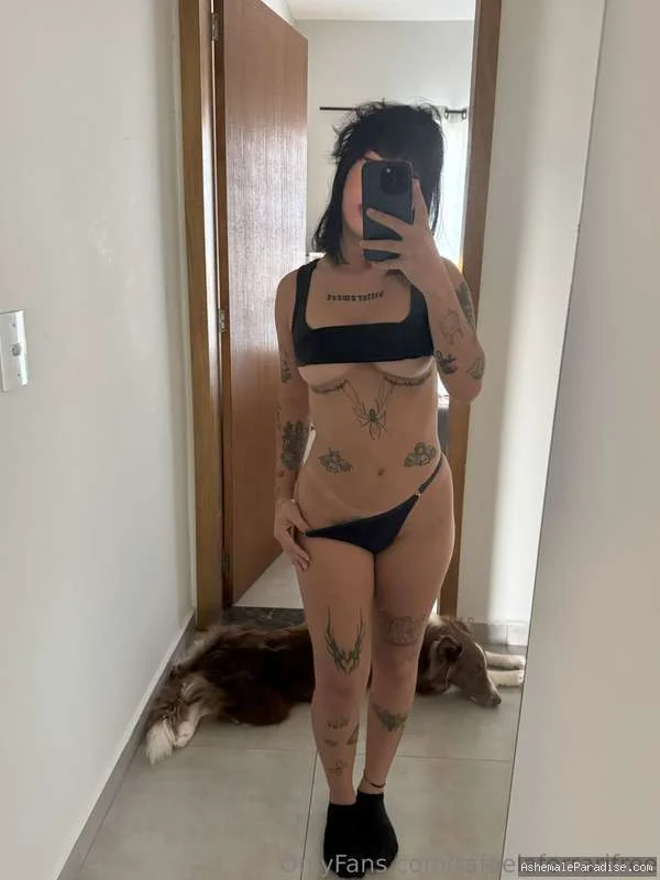 Rafaela Ferrari — Rafaela Ferrari — 34 fotos — OnlyFans Photos