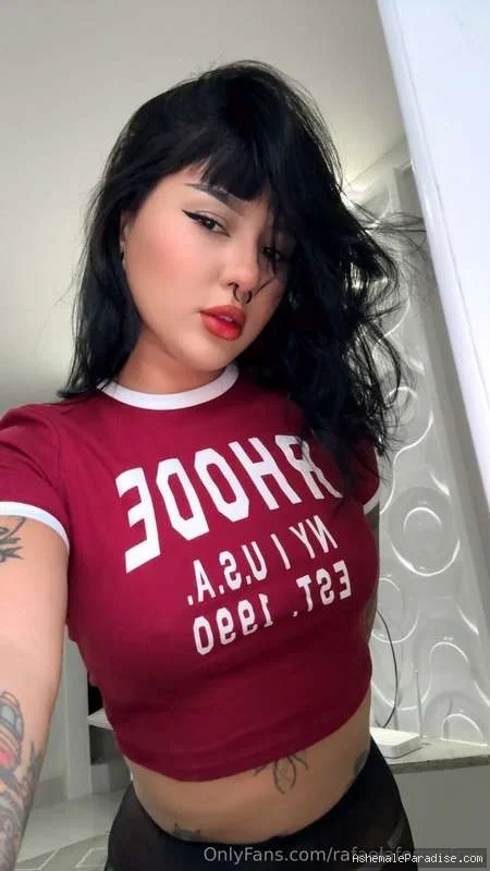 Rafaela Ferrari — Rafaela Ferrari — 34 fotos — OnlyFans Photos