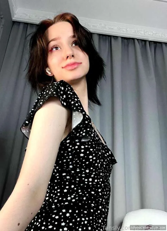 Ramona Swarovski — Ramona Swarovski — 25 fotos — OnlyFans Photos