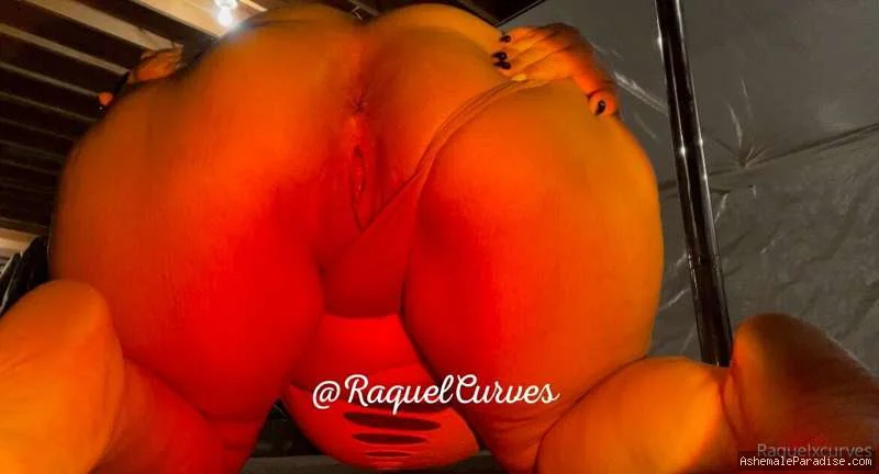 Raquel — Raquel — 34 fotos — OnlyFans Photos