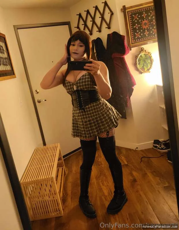 Rayne Arts — Rayne Arts — 29 fotos — OnlyFans Photos