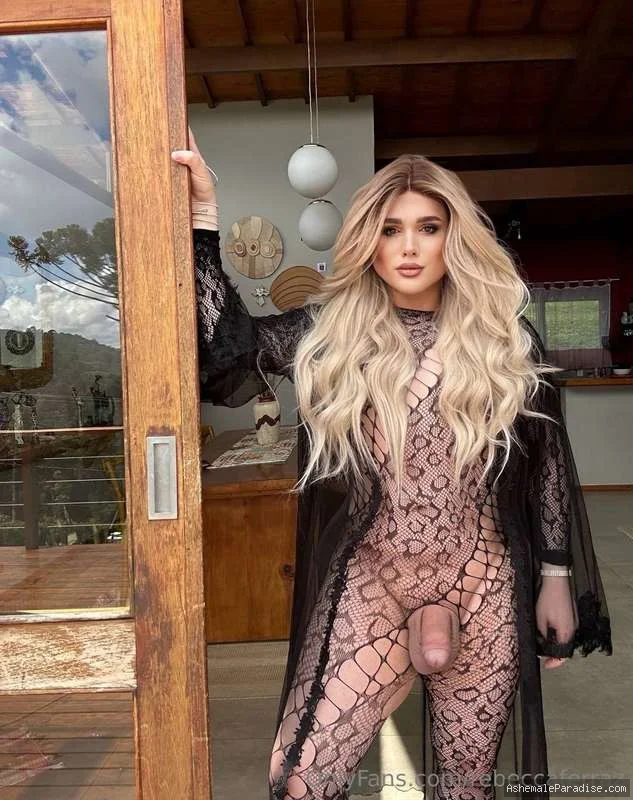 Rebecca Ferraz — Rebecca Ferraz — 35 fotos — OnlyFans Photos