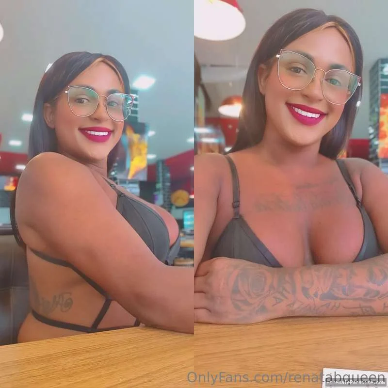 Renata B — Renata B — 19 fotos — OnlyFans Photos