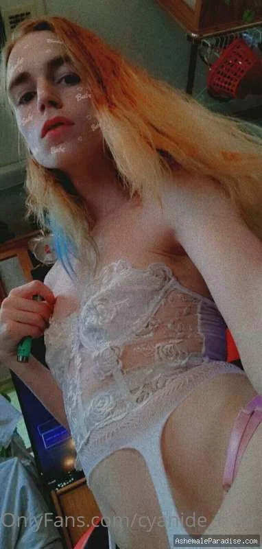 Rivr Cyanide — Rivr Cyanide — 35 fotos — OnlyFans Photos