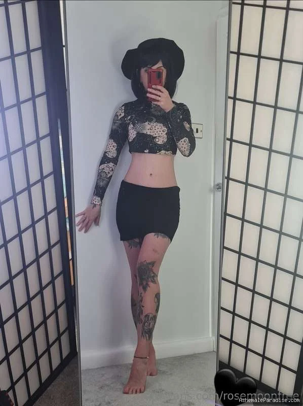 Rose Moon — Rose Moon — 34 fotos — OnlyFans Photos
