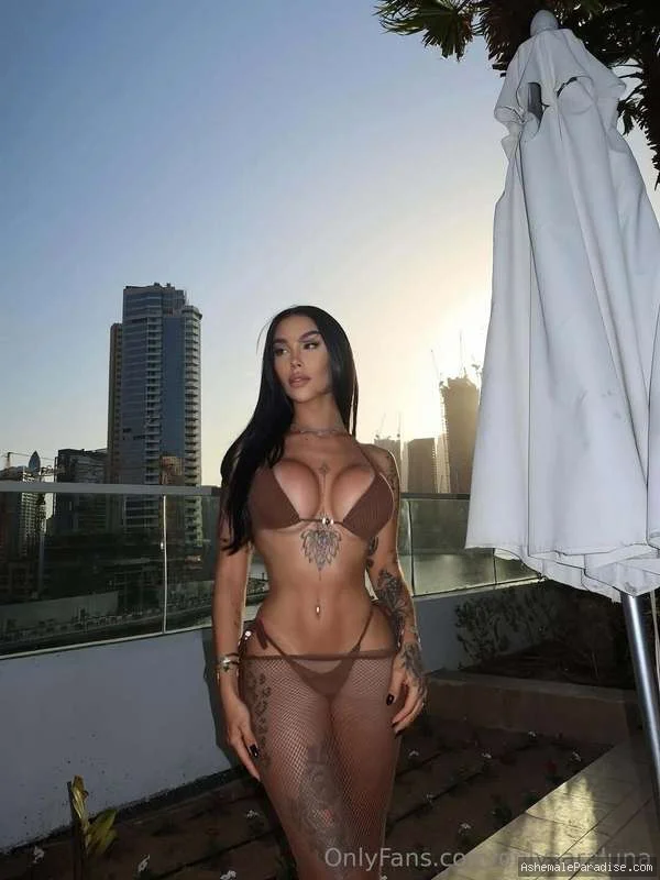Sara Luna — Sara Luna — 35 fotos — OnlyFans Photos