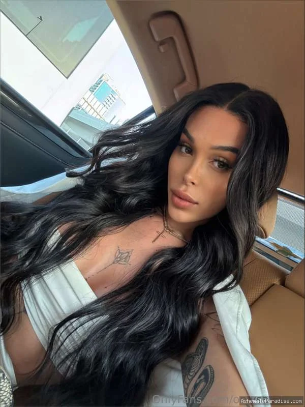 Sara Luna — Sara Luna — 35 fotos — OnlyFans Photos