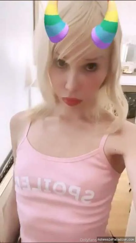 Sarina Valentina — Sarina Valentina — 56 fotos