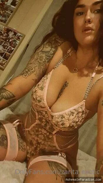 Sarita Higuera — Sarita Higuera — 25 fotos — OnlyFans Photos