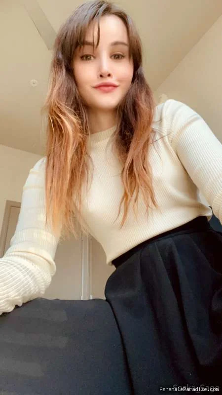 Saska Sage — Saska Sage — 33 fotos — OnlyFans Photos