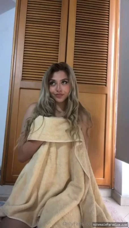 Silvana — Silvana — 8 fotos — OnlyFans Photos