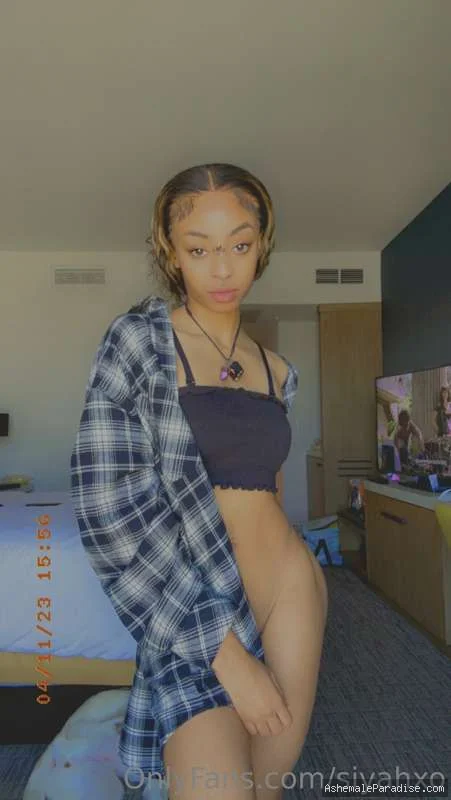 Siyah — Siyah — 35 fotos — OnlyFans Photos