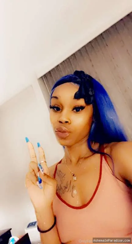 Slim Goodie — Slim Goodie — 2 fotos — OnlyFans Photos