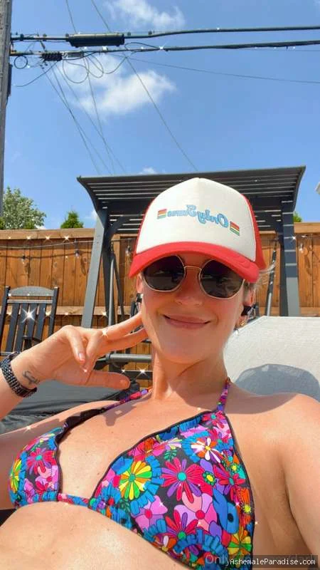 Sofie Halili — Sofie Halili — 33 fotos — OnlyFans Photos
